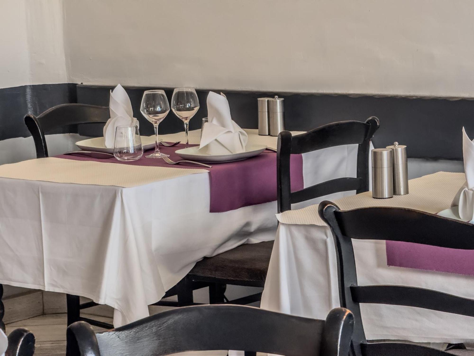 Logis Hotel Les Chardons Bleus Restaurant Le Bistrot De La Mer Роскоф Экстерьер фото